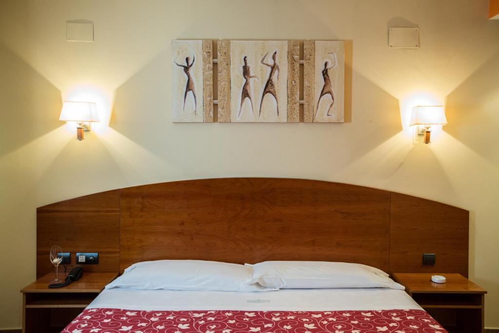 Emporio 3*